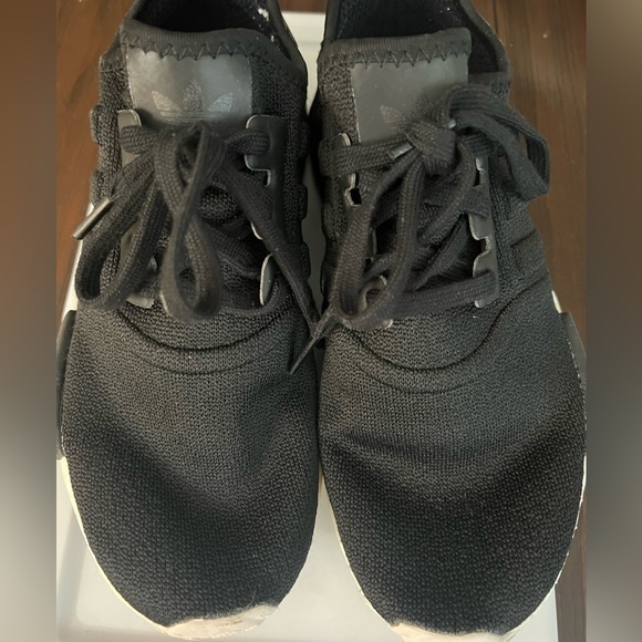 Adidas NMD R1 - Picture 8 of 10